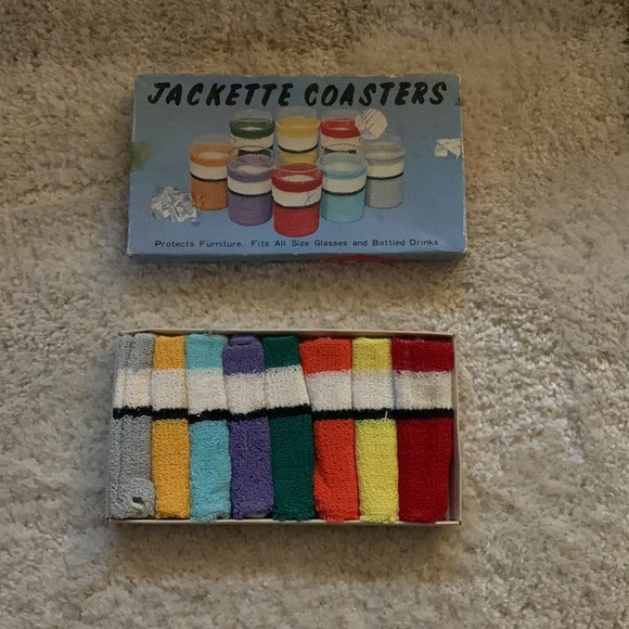 VINTAGE in original box KNIT COASTERS - Picture 2 of 4